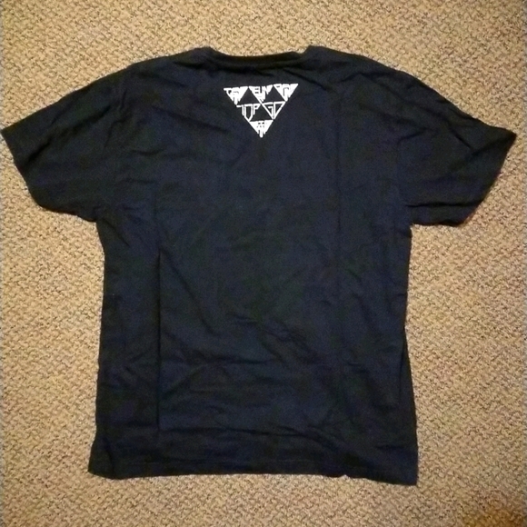 BIGBANG Official T-Shirt - Black - Picture 2 of 5